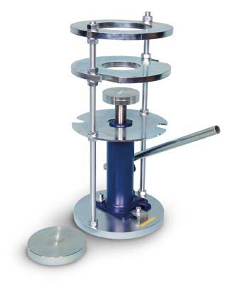 Matest swelling apparatus for CBR soaking